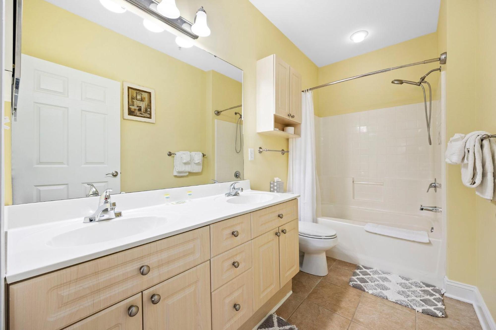 Beautifully Decorated 3 Bedroom 2 Bath Condo, First Floor Wth Walk In Shower! Located In Golf Community Myrtle Beach Exterior photo